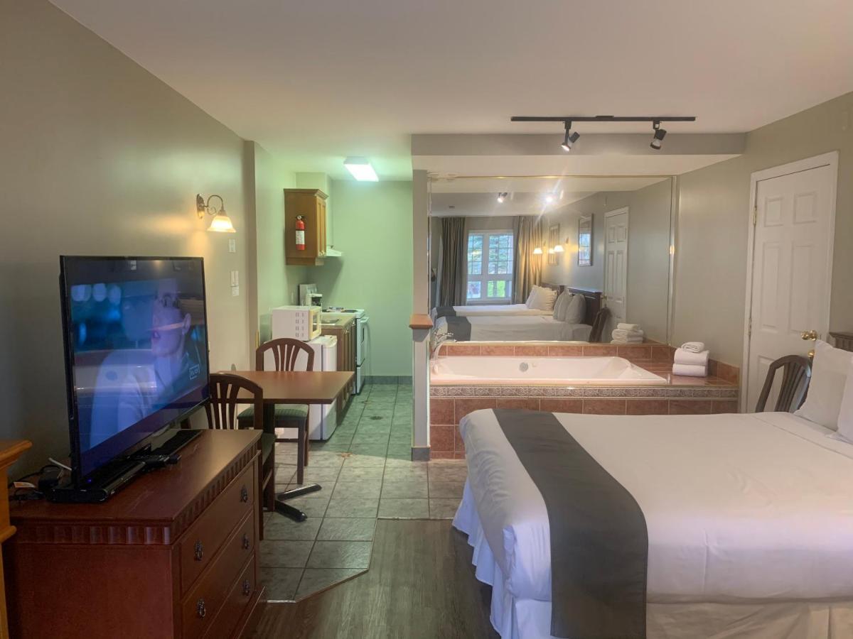 Saint-Sauveur-des-Monts Hotel And Suites Les Laurentides מראה חיצוני תמונה