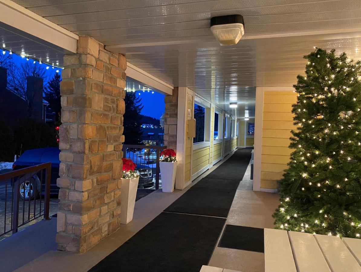 Saint-Sauveur-des-Monts Hotel And Suites Les Laurentides מראה חיצוני תמונה