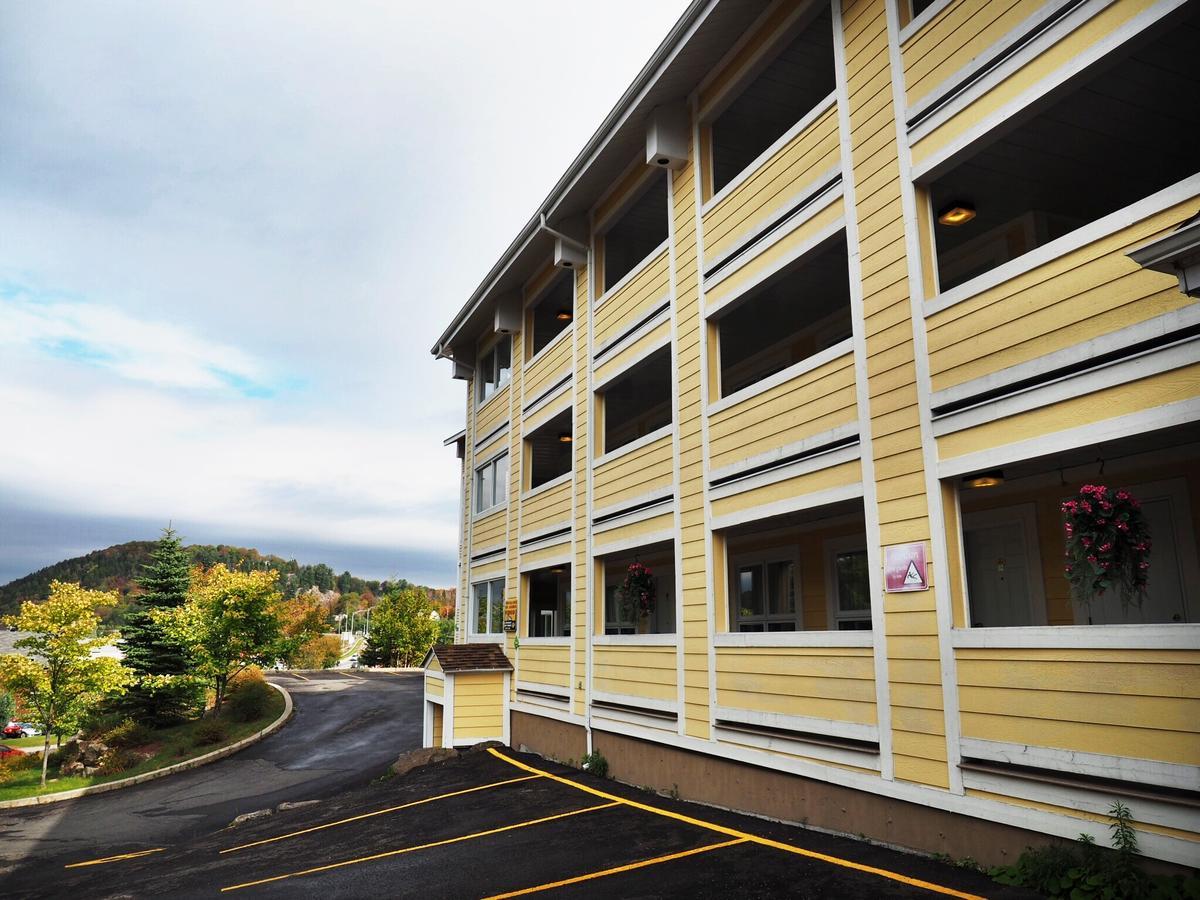 Saint-Sauveur-des-Monts Hotel And Suites Les Laurentides מראה חיצוני תמונה